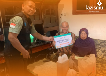 Bantuan Peduli Lansia untuk Bapak Rahmat